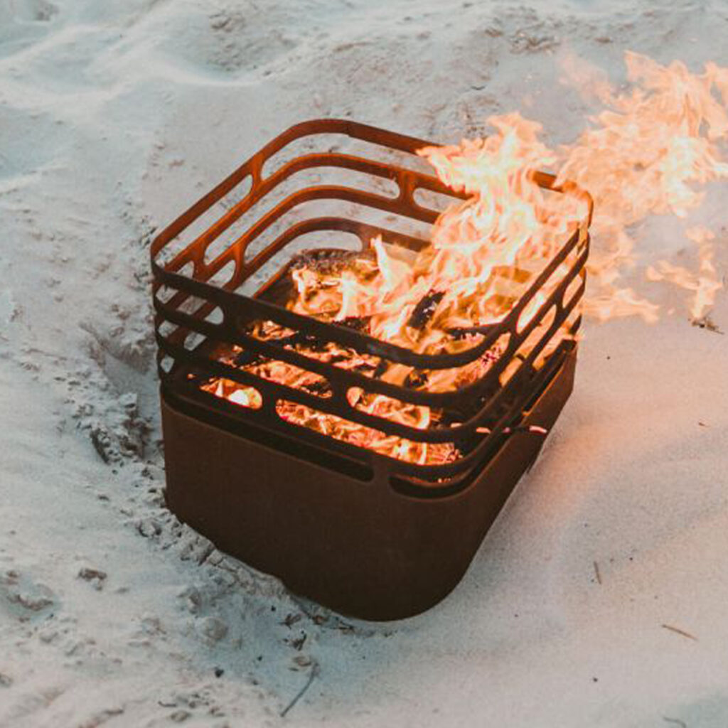 Cube Brasero acier corten
