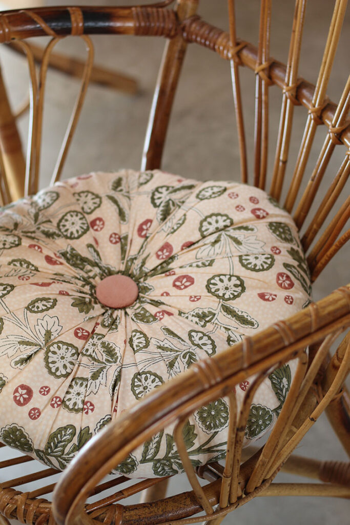 Coussin rond en coton imprimé "Miami"