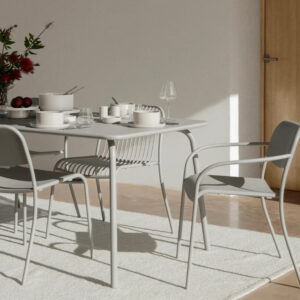 Table à manger de jardin « Yua », gris clair